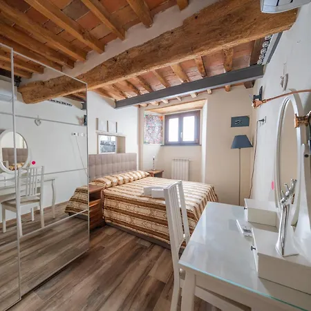 Il Leoncino 3* Palaia