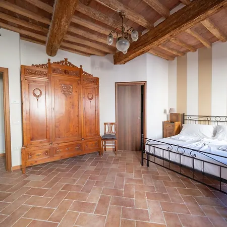 Il Leoncino 3* Palaia